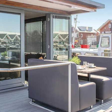 Meerparel - Havenlodge De Dam